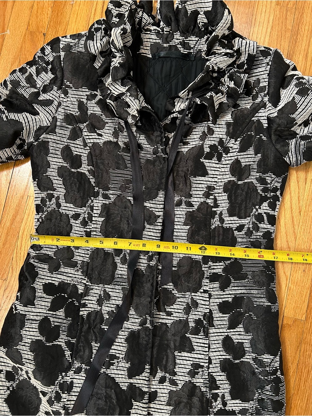 Vintage Brocade Floral Ruffle Tie Neck Dress Coat - Picture 9 of 11